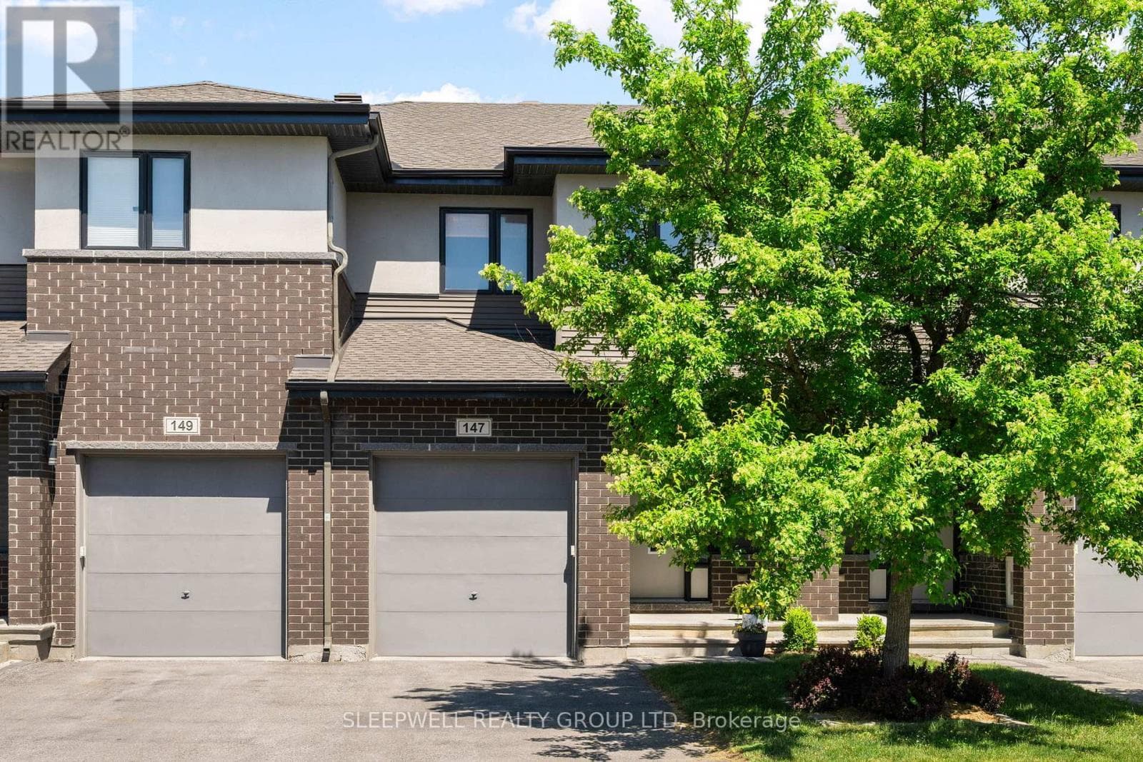 147 WESTPHALIAN AVENUE — photo 1