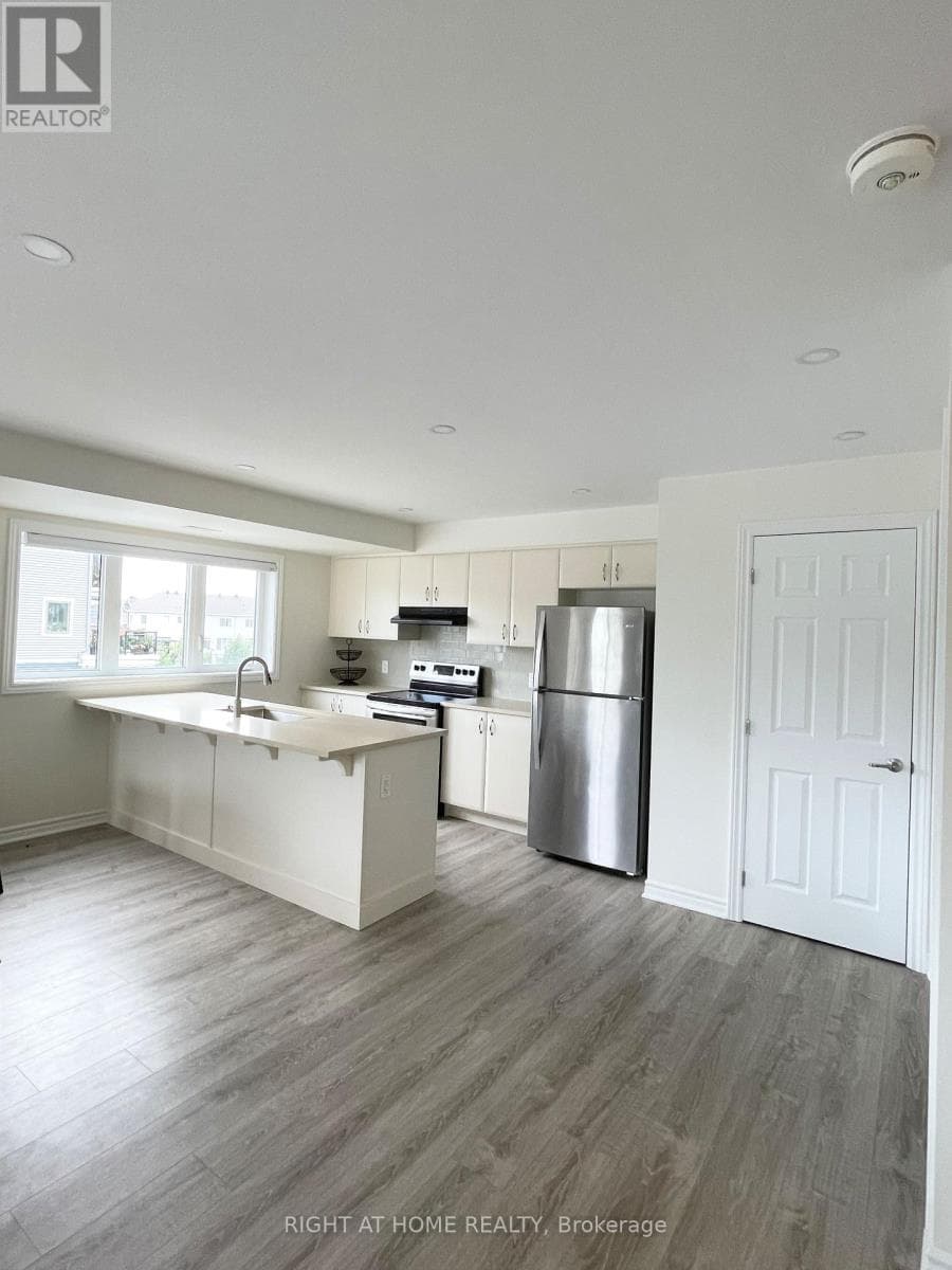903 NAUTILUS PRIVATE — photo 2