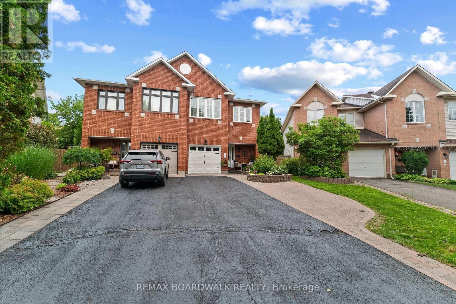 22 EAGLEVIEW STREET — photo 4