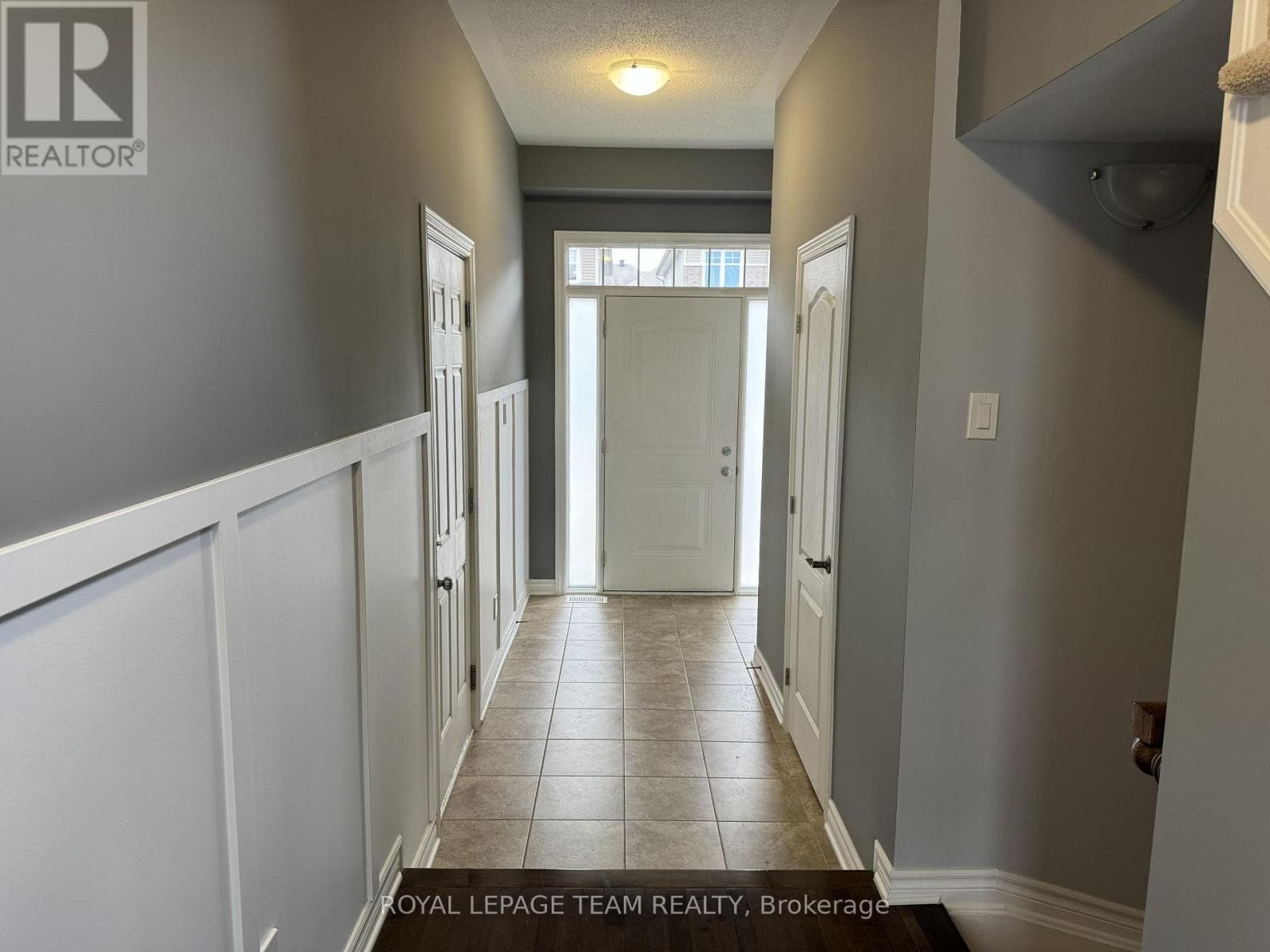 630 MOORPARK AVENUE — photo 3