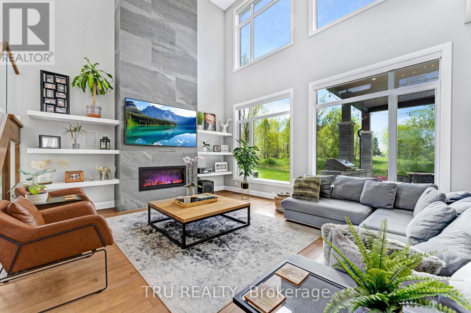536 LEIMERK COURT — photo 4