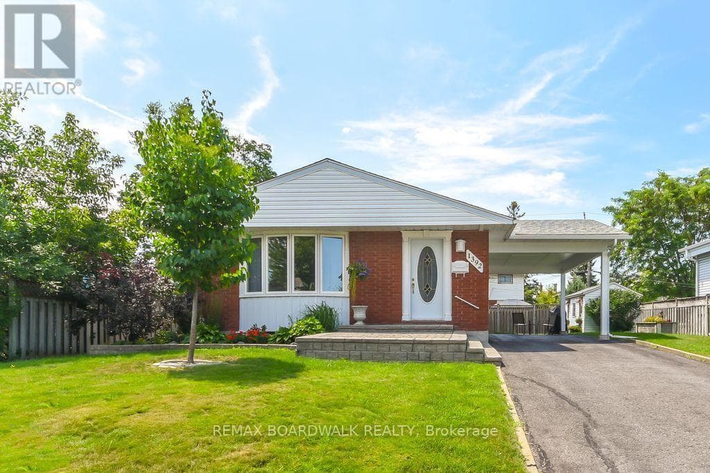 1392 CHARTRAND AVENUE — photo 2