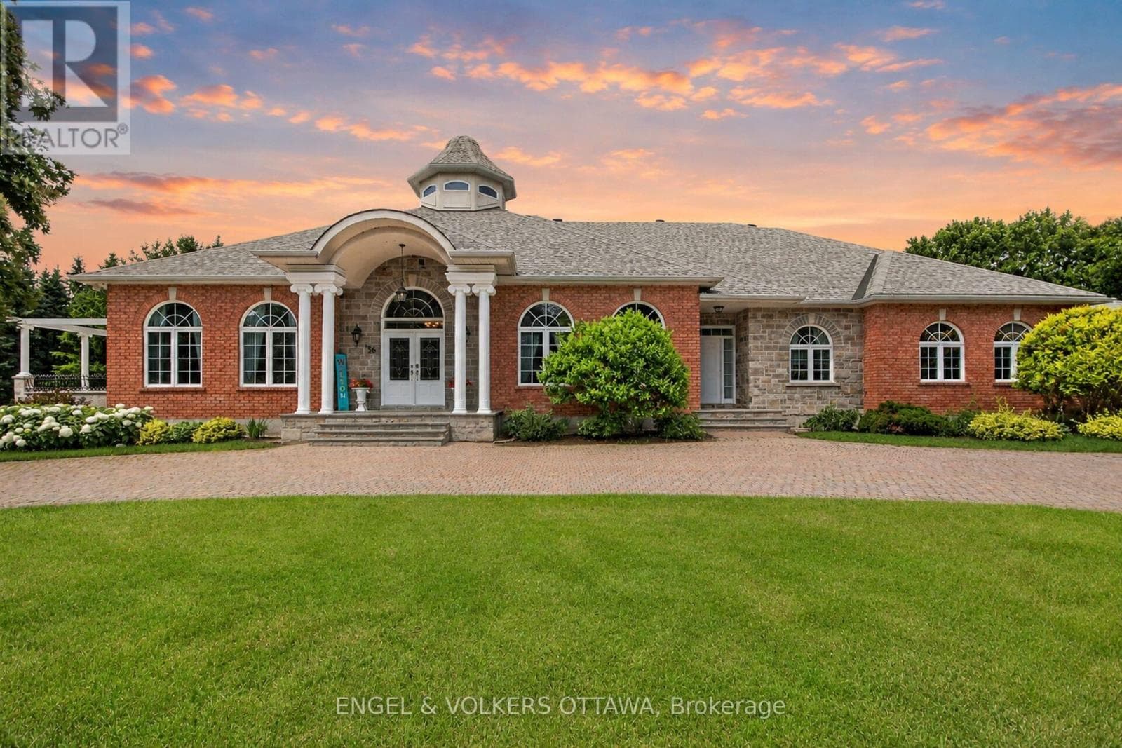 36 CEDARHILL DRIVE — photo 1