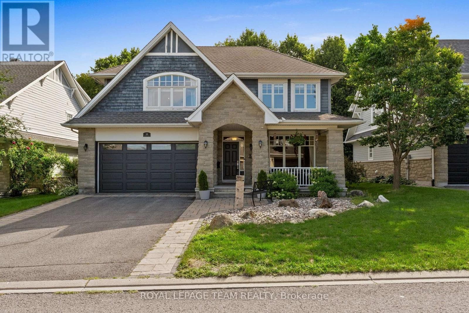 14 IRONSIDE COURT — photo 1