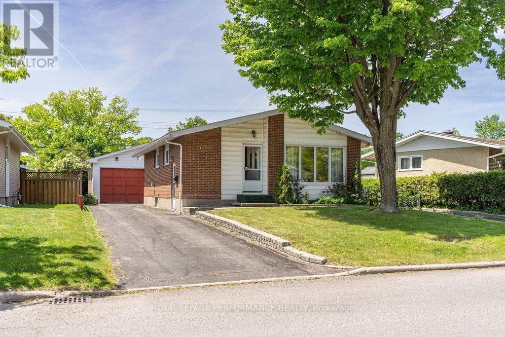 2184 MELFORT STREET — photo 1