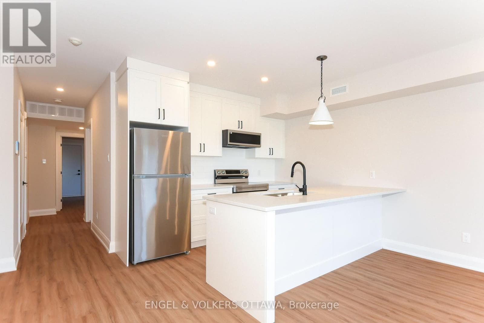 6 - 35 MONK STREET — photo 3