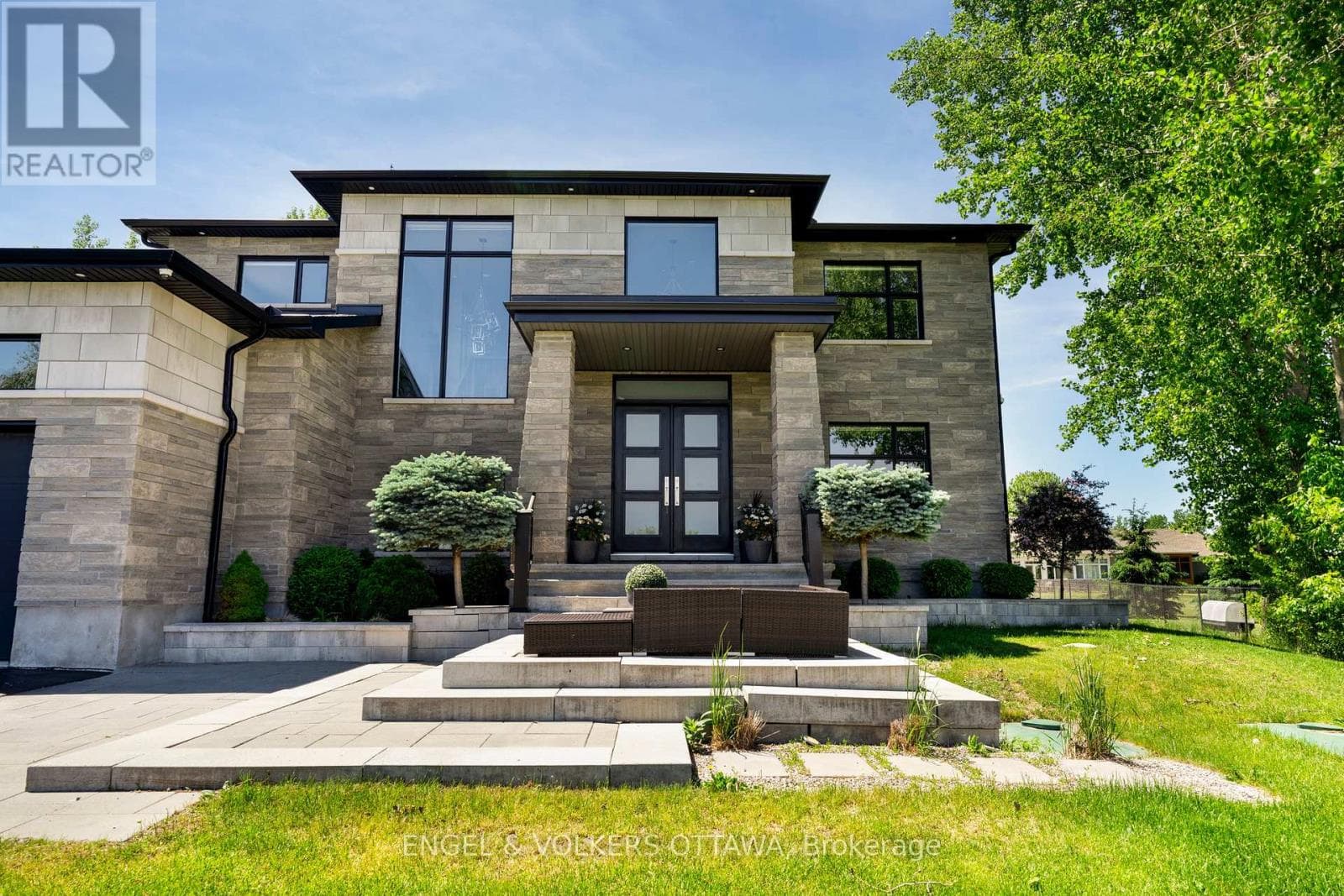 532 LEIMERK COURT — photo 4