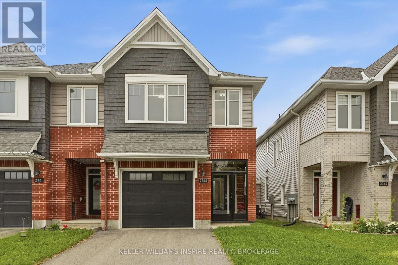 2365 GOLDHAWK DRIVE — photo 1