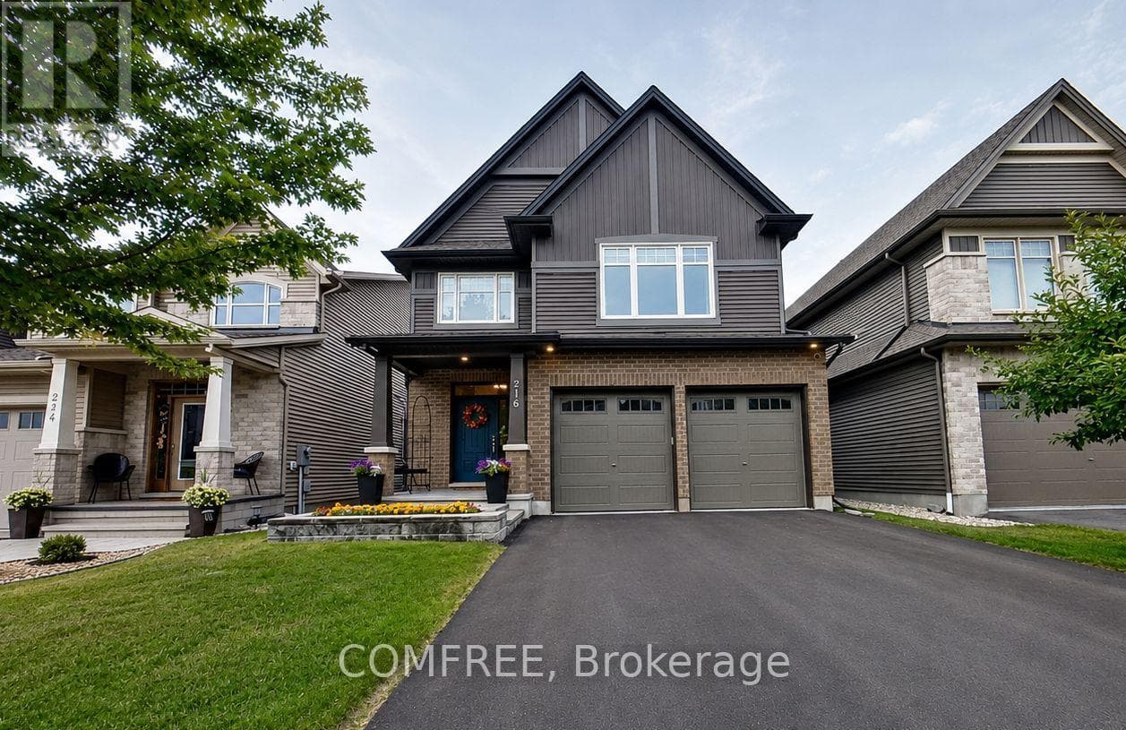 216 MAGPIE STREET — photo 1