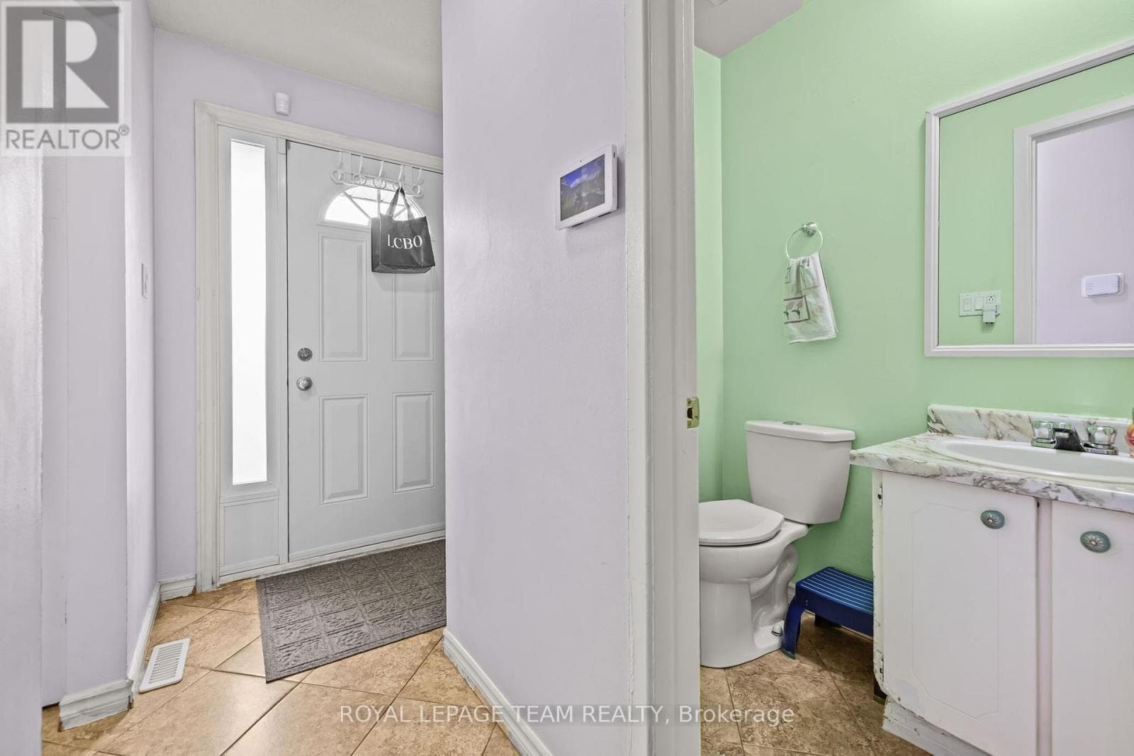 11E FOXHILL WAY — photo 3