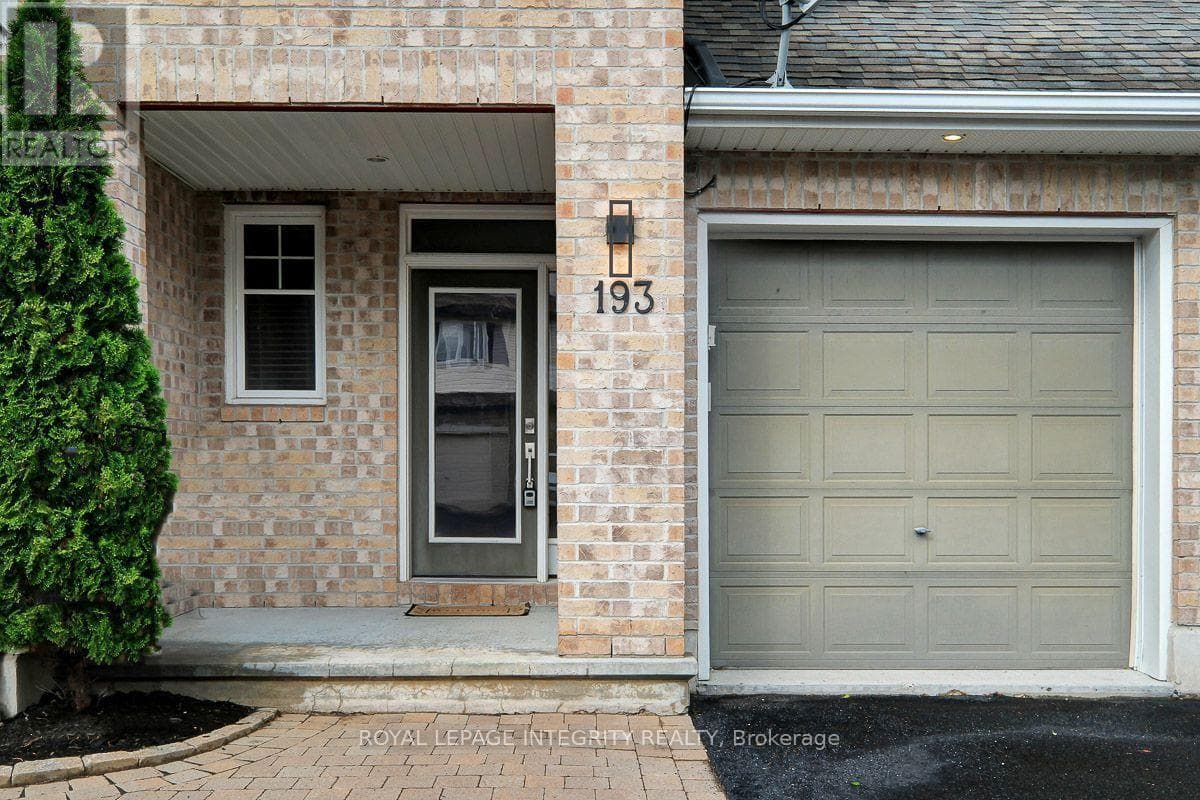 193 MOJAVE CRESCENT — photo 2