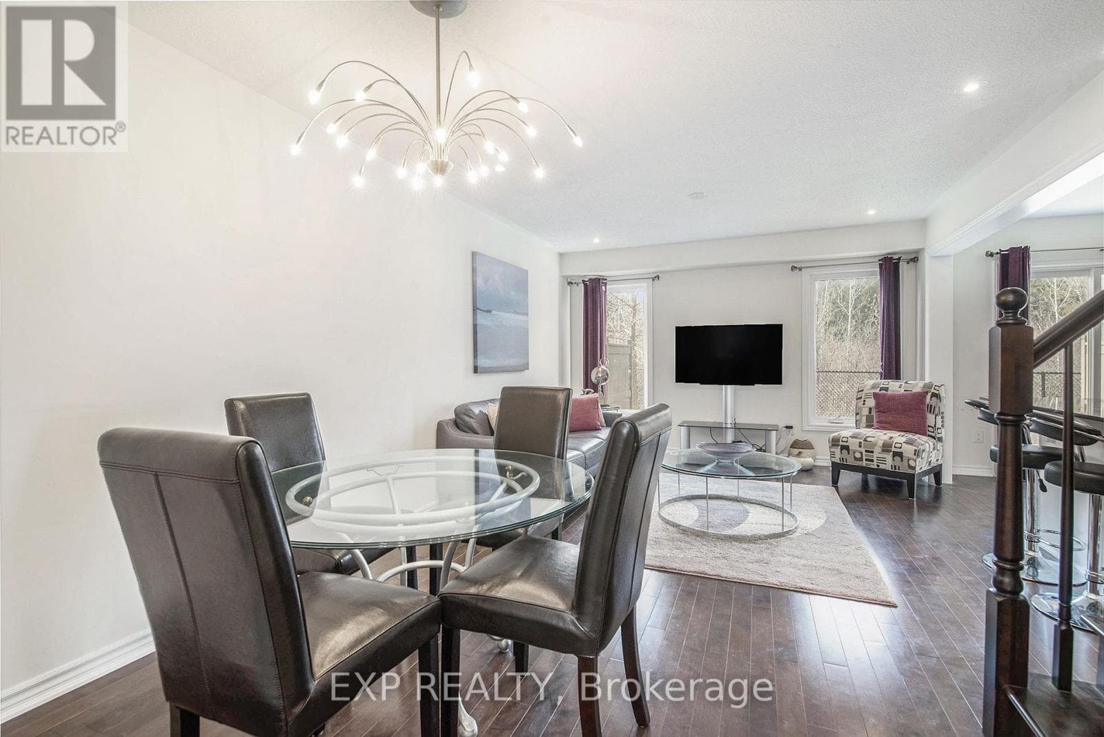 141 MAESTRO AVENUE — photo 4