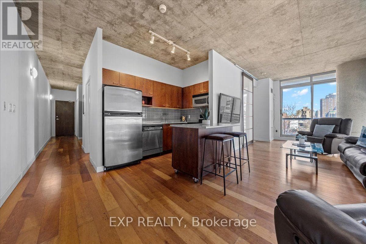 603 - 179 GEORGE STREET — photo 2
