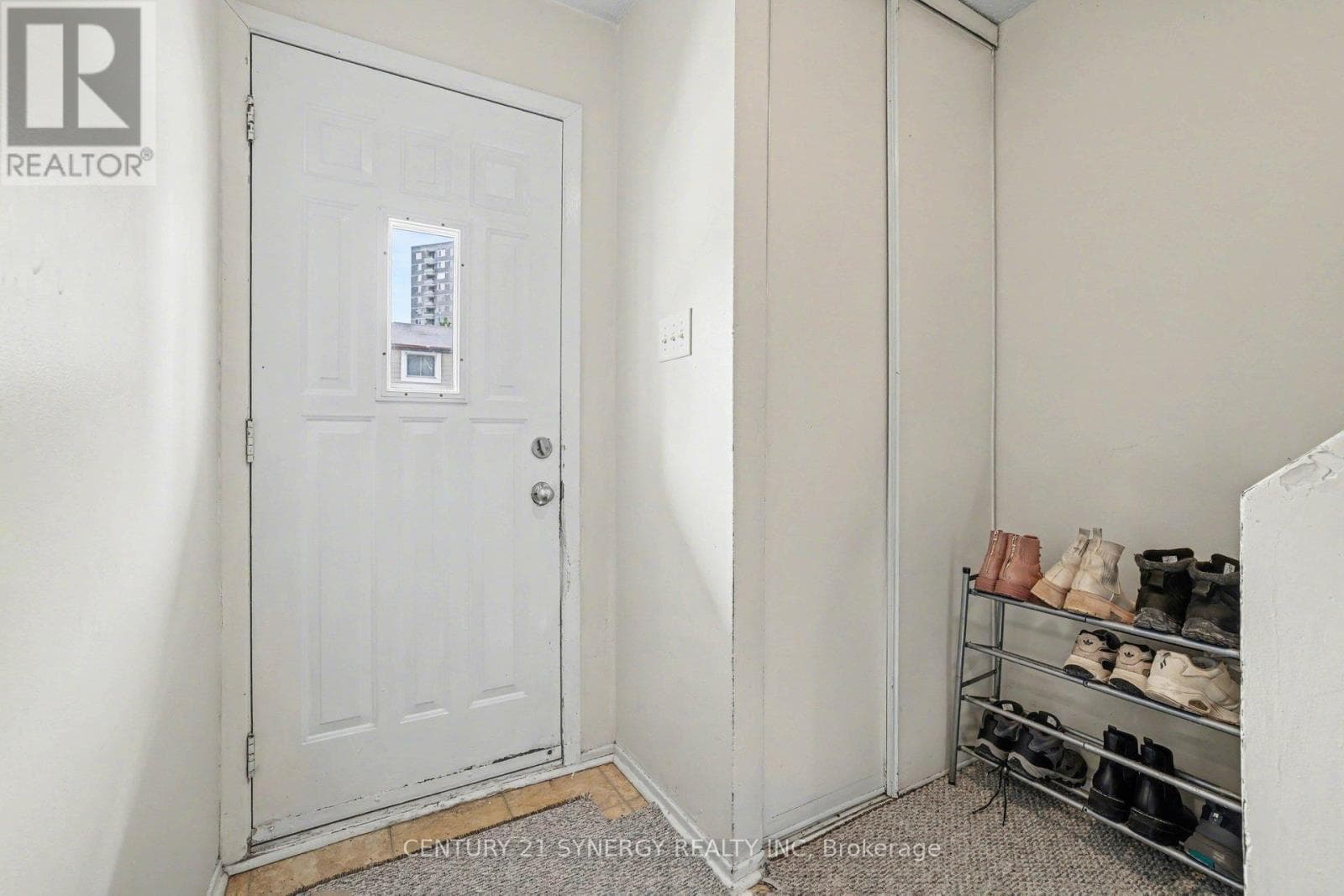73 - 1239 BOWMOUNT STREET — photo 3
