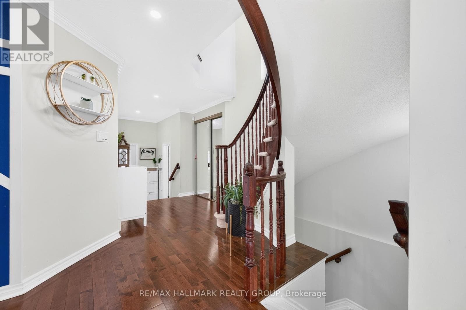 599 MALKOWSKI STREET — photo 4