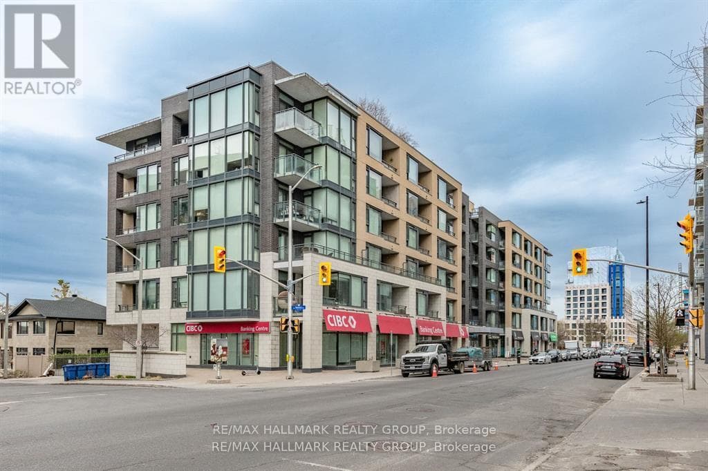 319 - 101 RICHMOND ROAD — photo 1