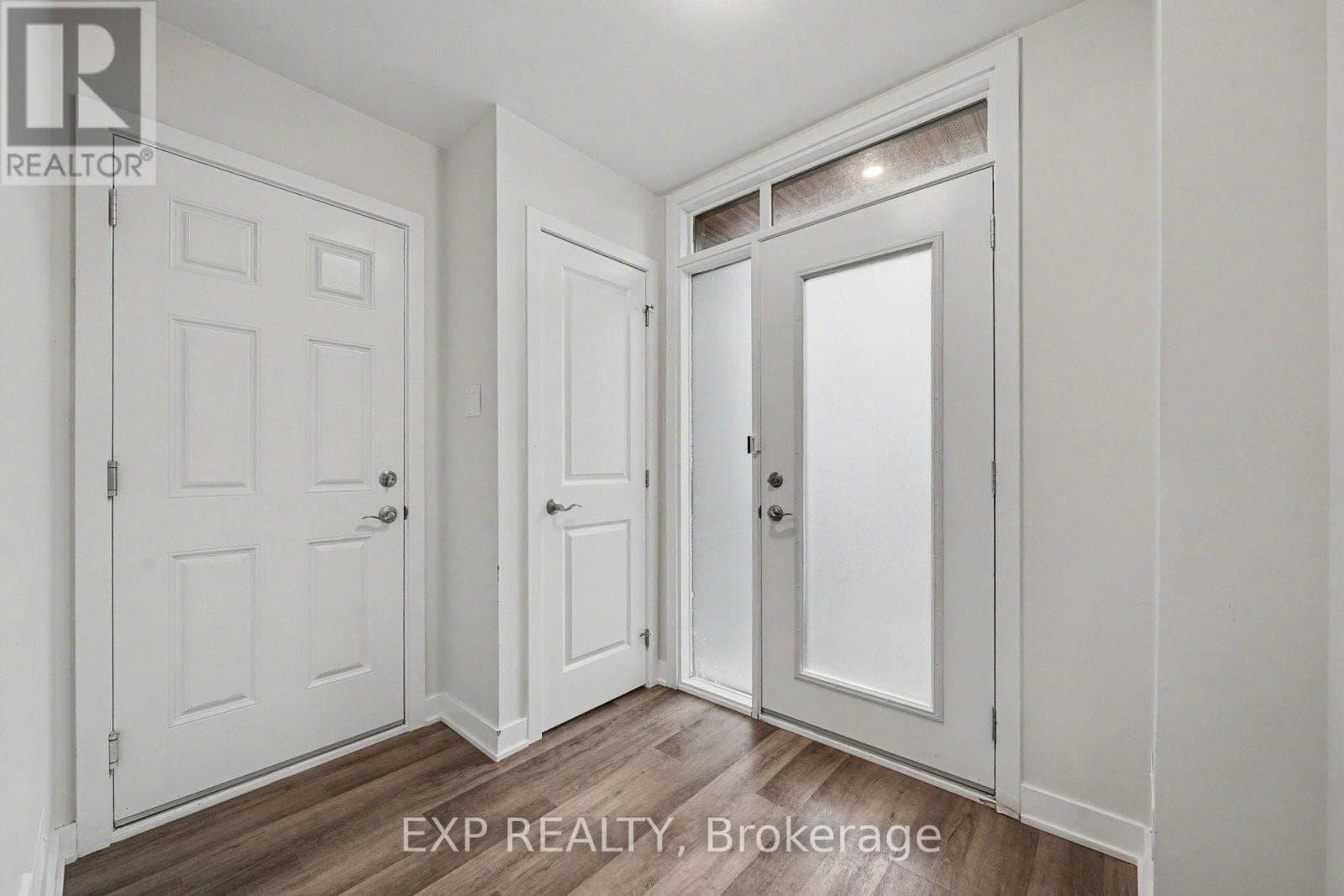 212 TUSSOCK PRIVATE — photo 3