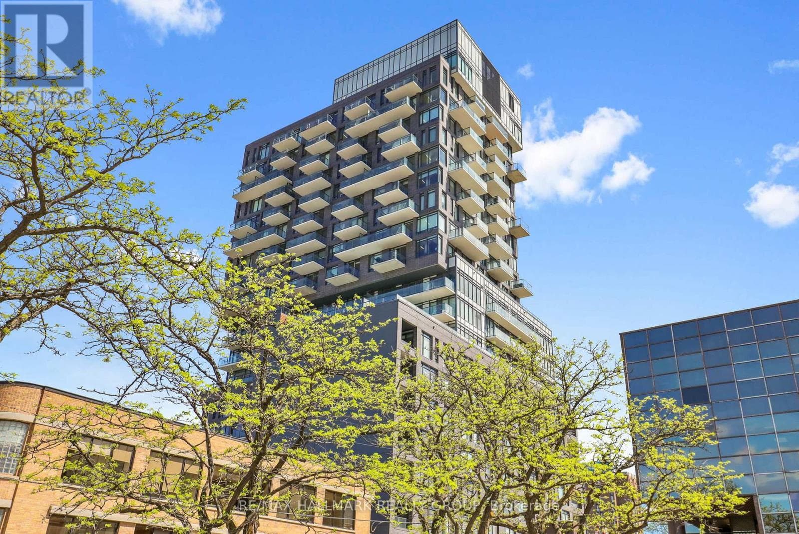 1204 - 203 CATHERINE STREET — photo 1