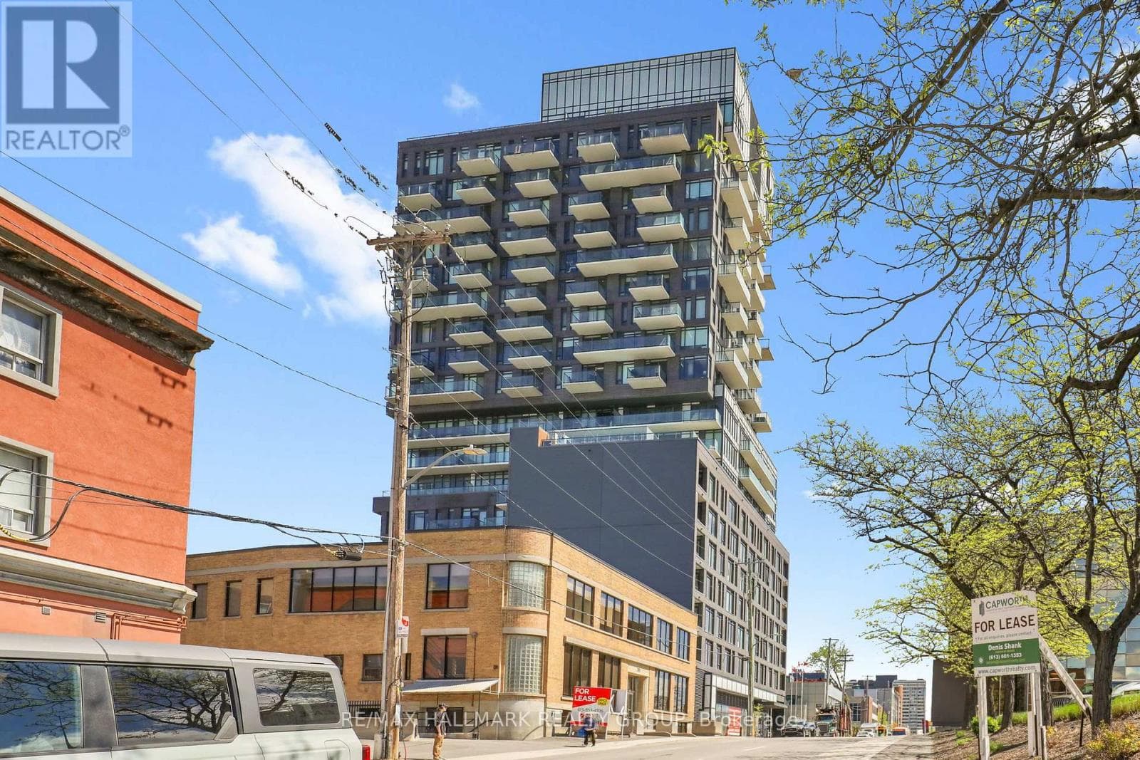 1204 - 203 CATHERINE STREET — photo 2