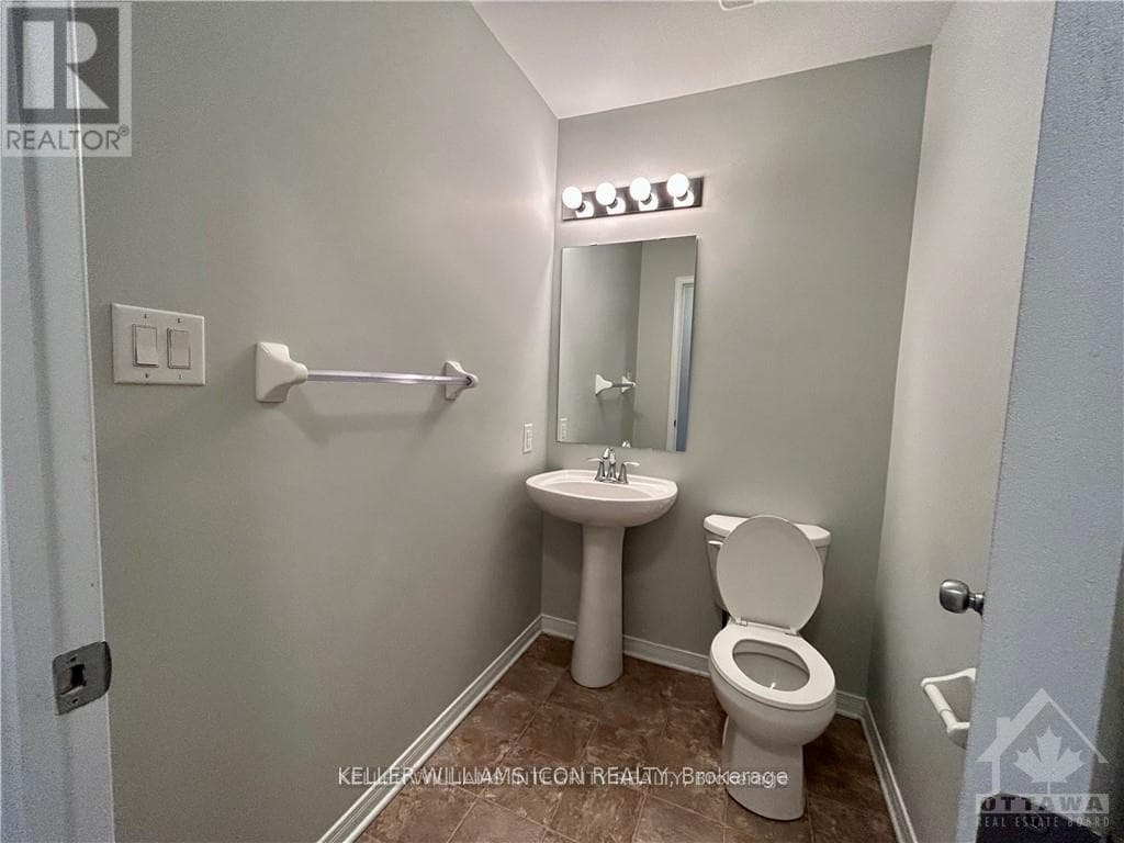 146 URBANCREST PRIVATE — photo 3