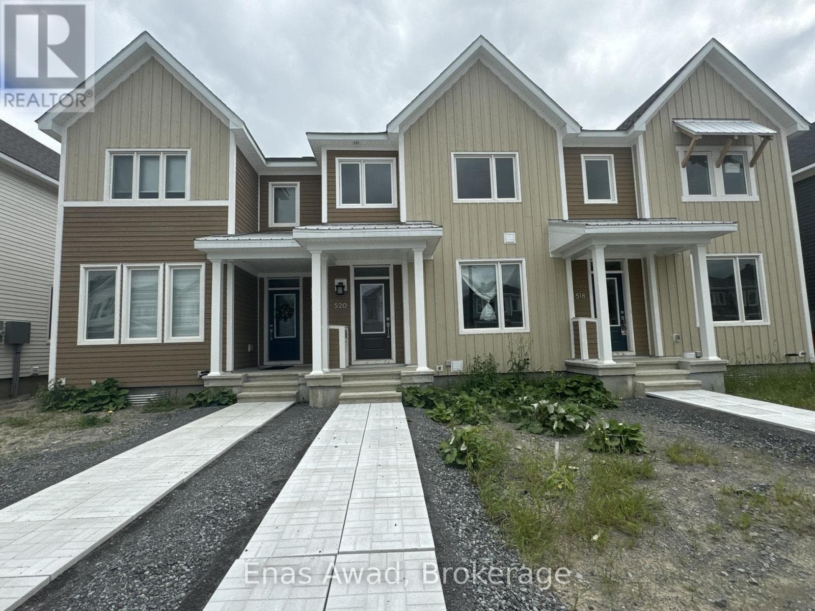 520 OLDENBURG AVENUE — photo 1