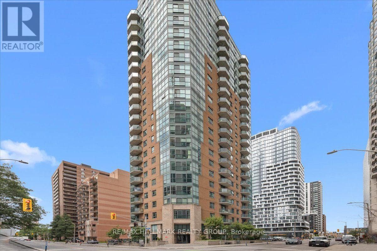 1703 - 445 LAURIER AVENUE W — photo 1