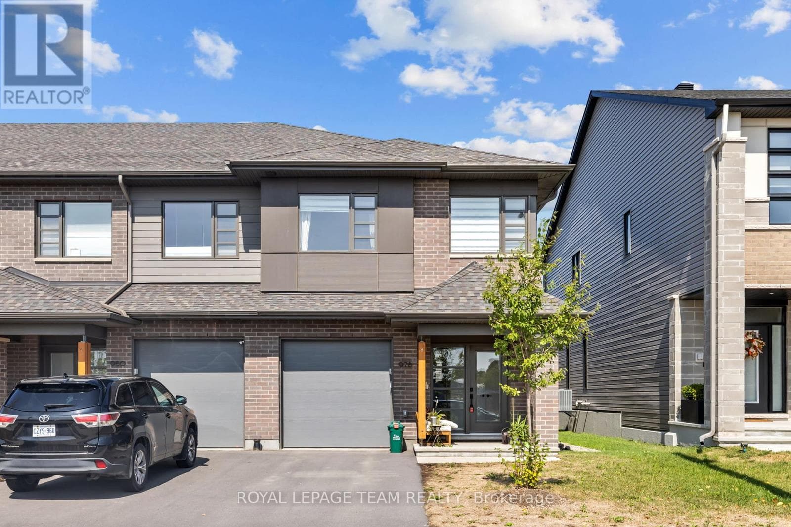 978 ACOUSTIC WAY — photo 1