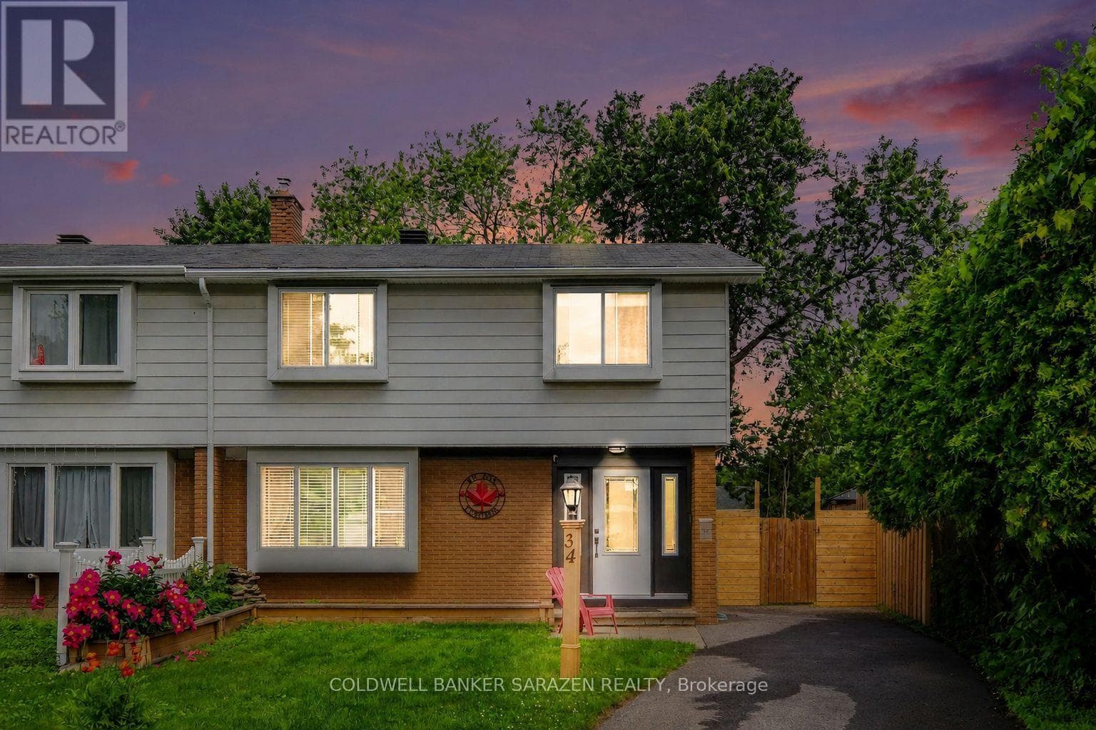 34 DOWNSVIEW CRESCENT — photo 1