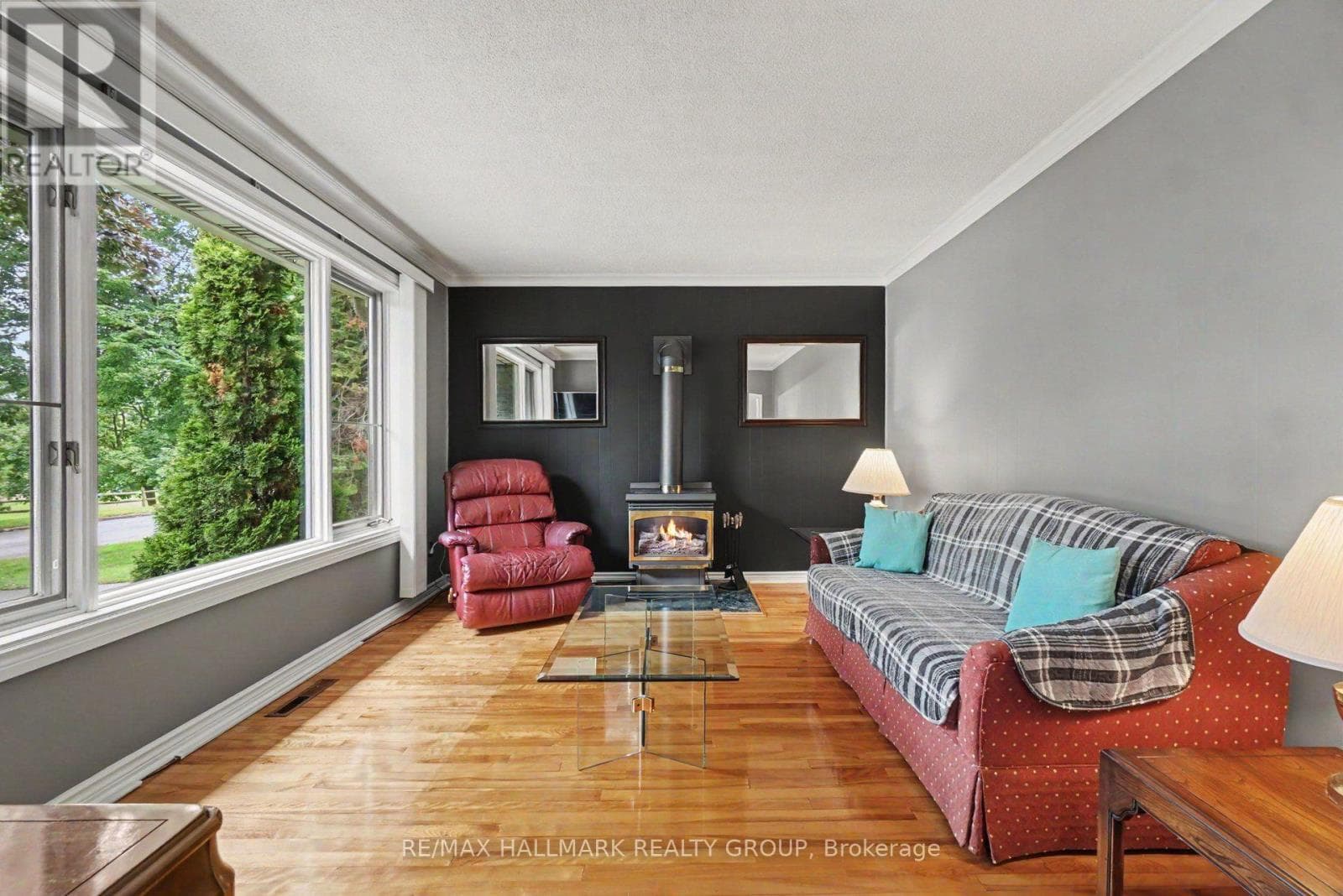 1839 HUTTON AVENUE — photo 3