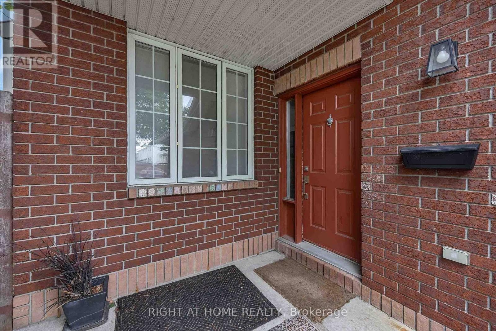 1 KINCARDINE DRIVE — photo 4