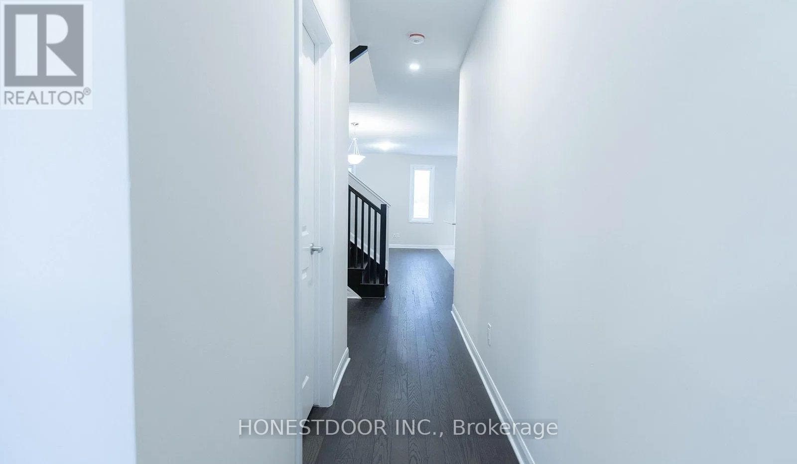 152 INVENTION BOULEVARD — photo 4