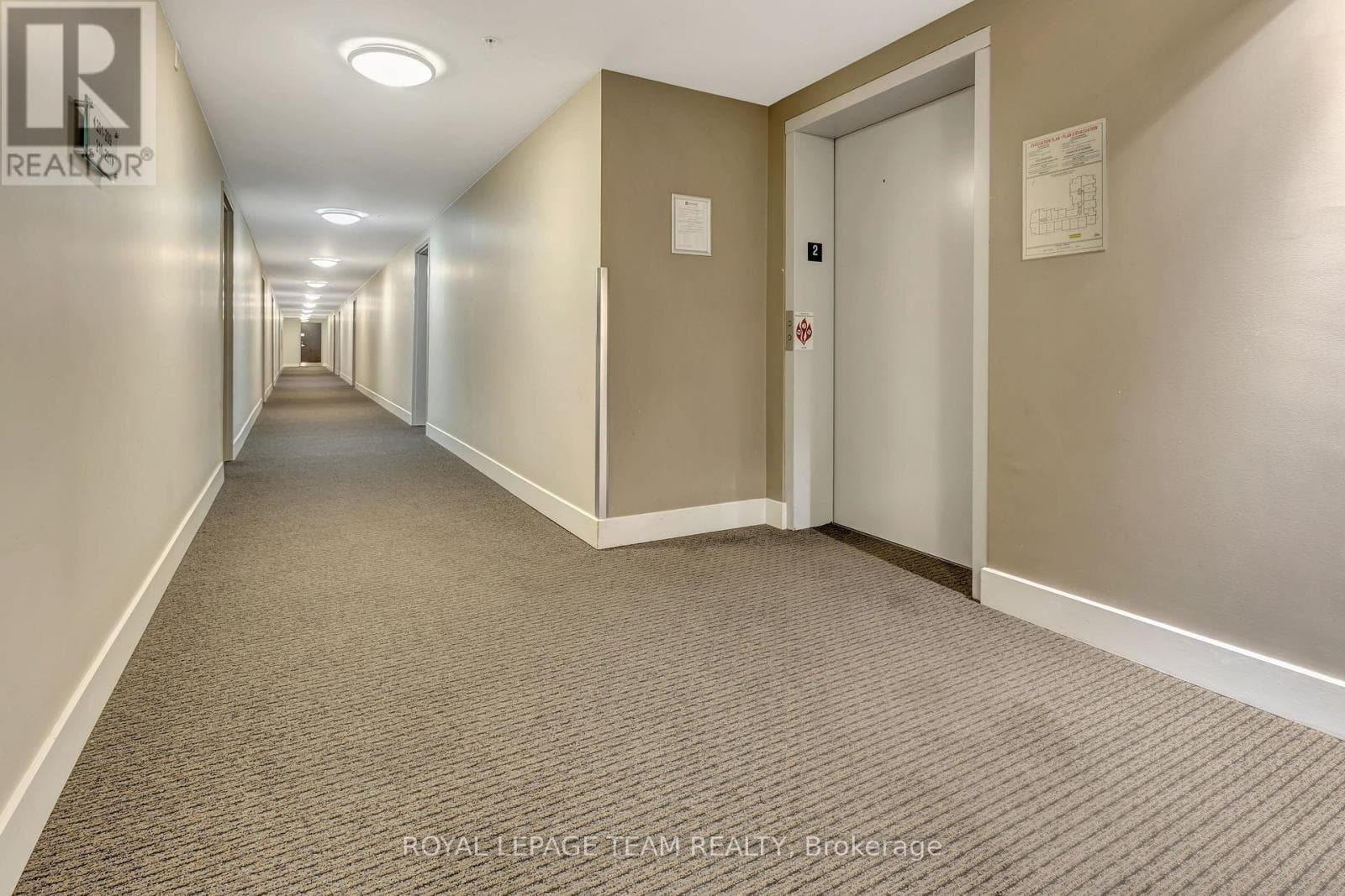 215 - 2785 BASELINE ROAD — photo 4