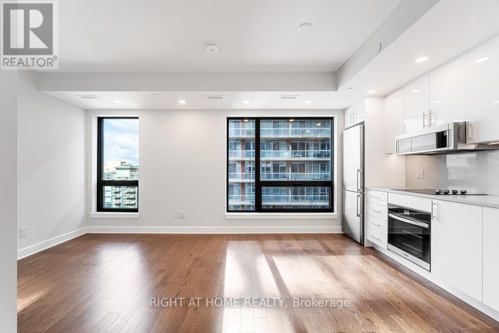 1403 - 180 GEORGE STREET — photo 3