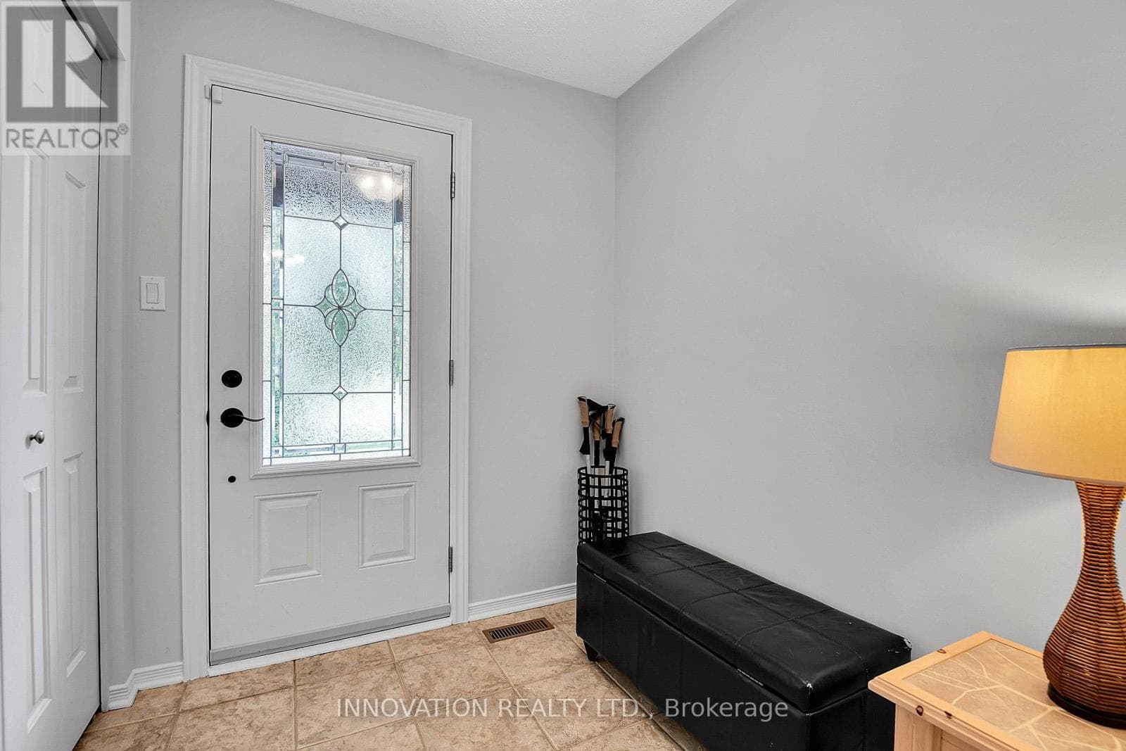 27 CULLEN COURT — photo 4