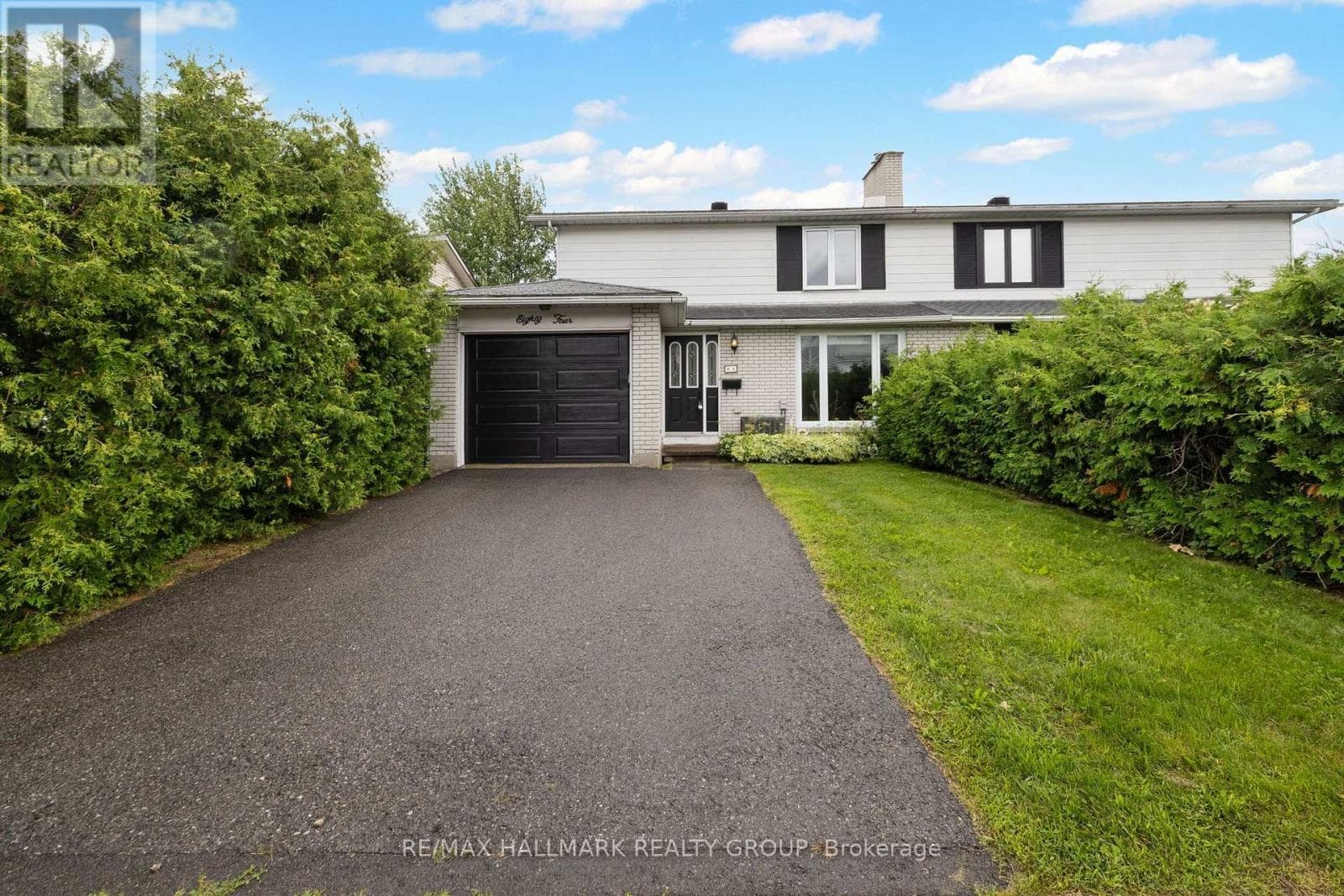 84 CHESTERTON DRIVE — photo 1