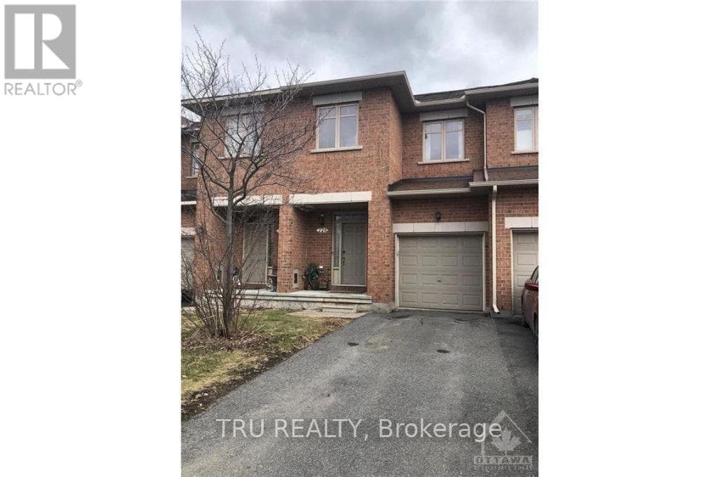 228 BERRIGAN DRIVE — photo 1