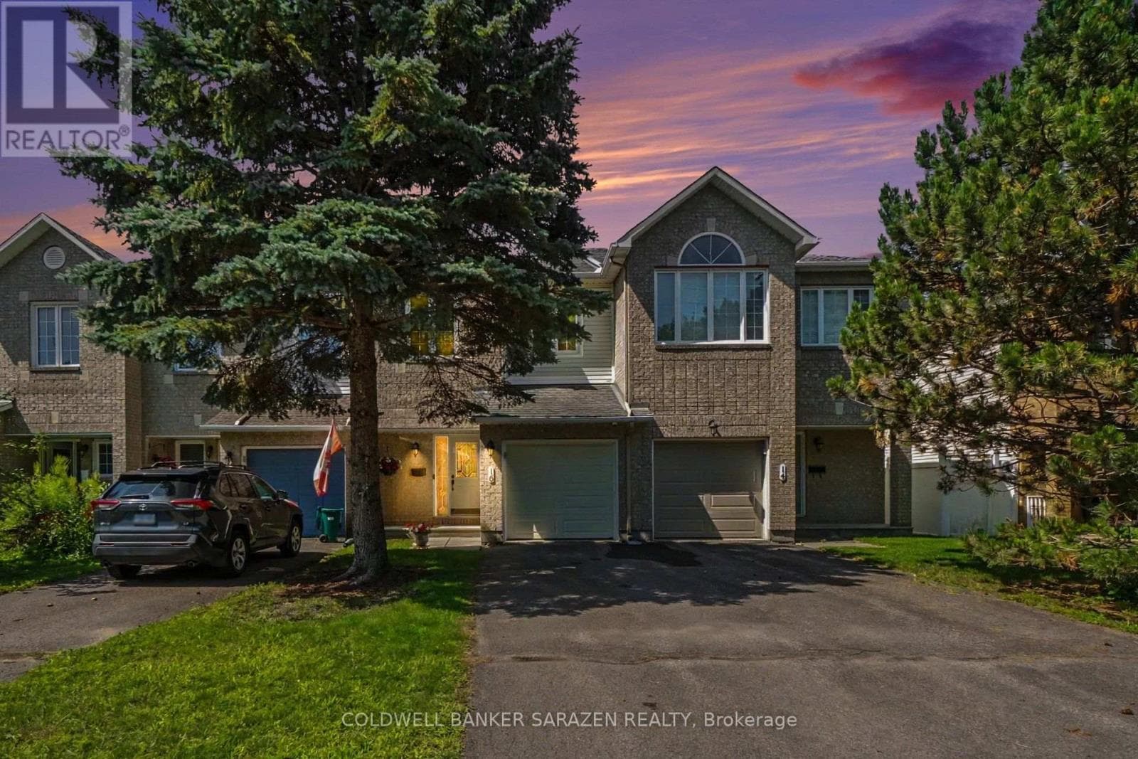 16 CROWNRIDGE DRIVE — photo 1