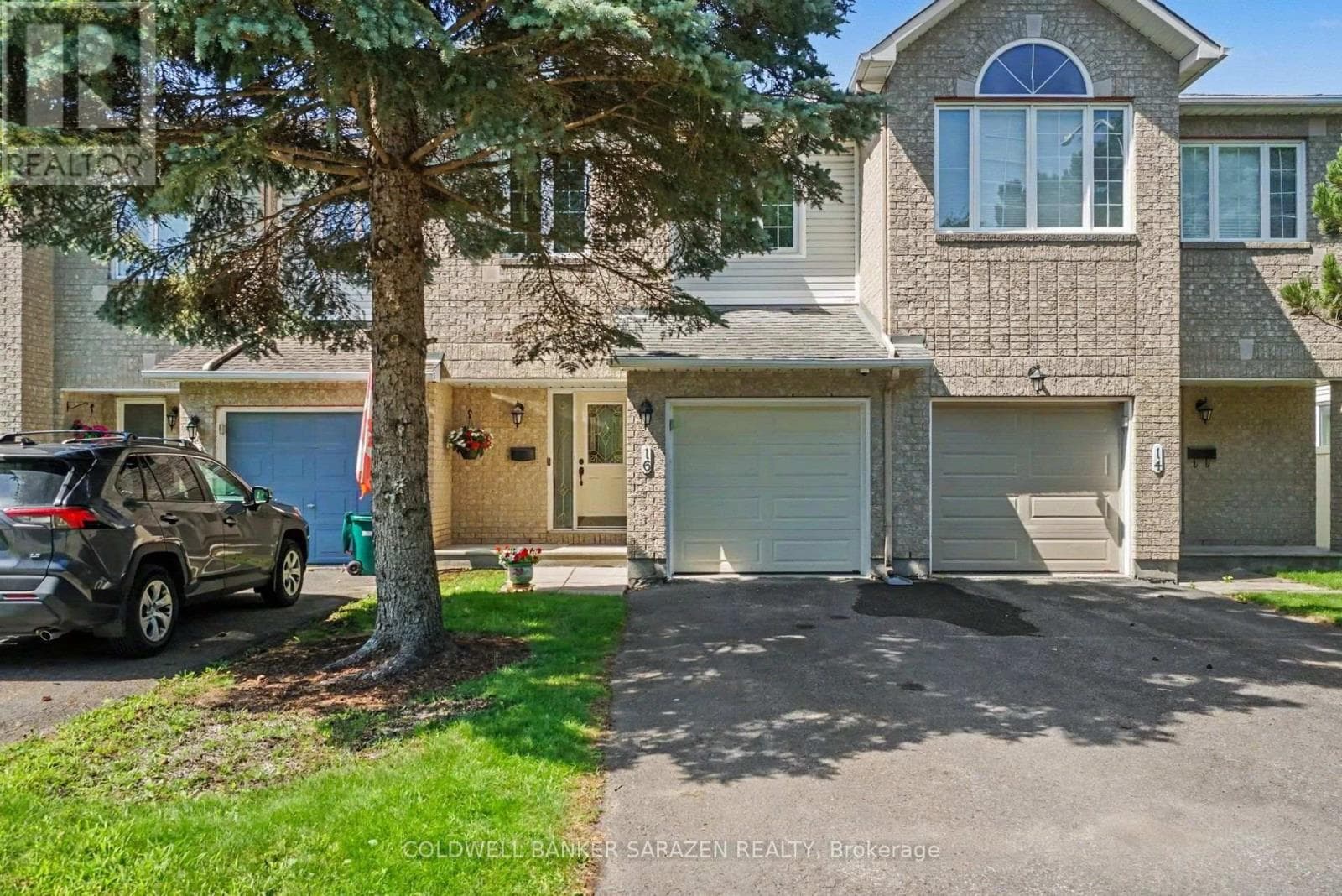 16 CROWNRIDGE DRIVE — photo 3