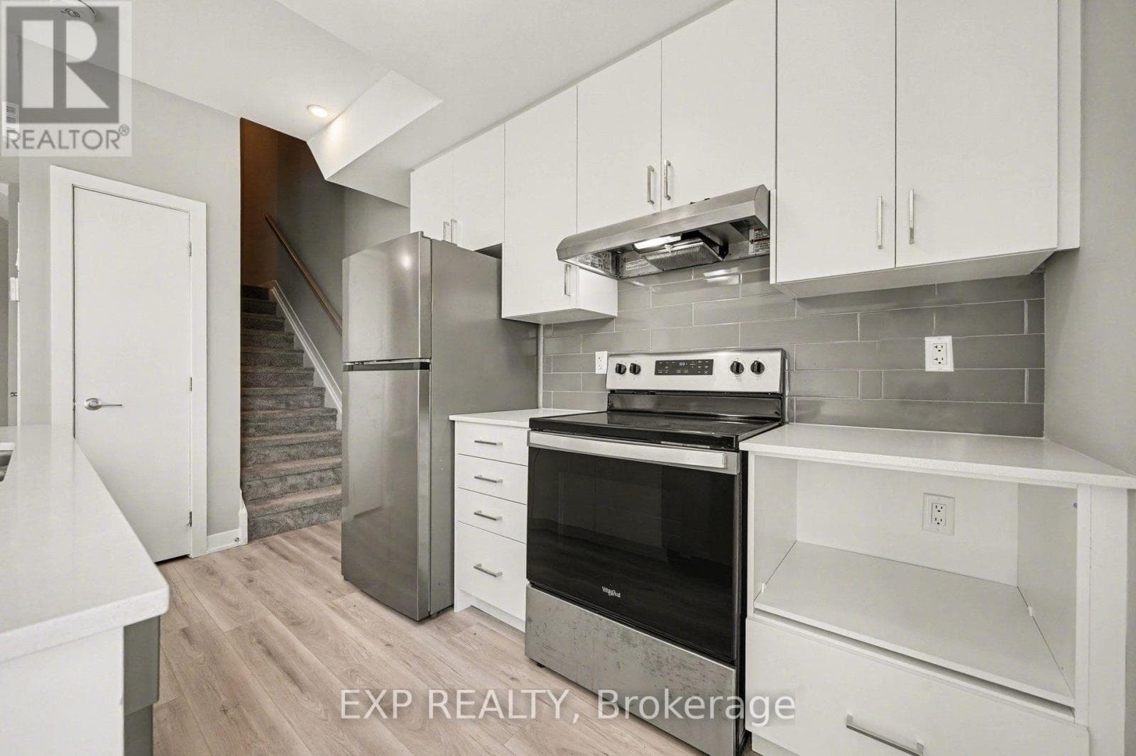 A - 199 MONACO PLACE — photo 4