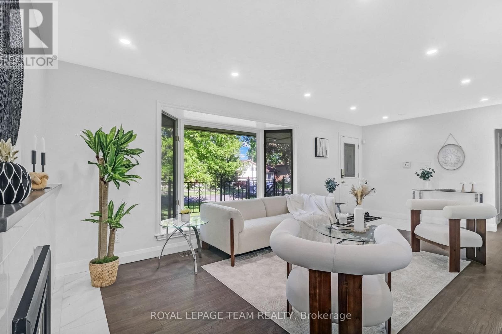 2317 ELMIRA DRIVE — photo 4