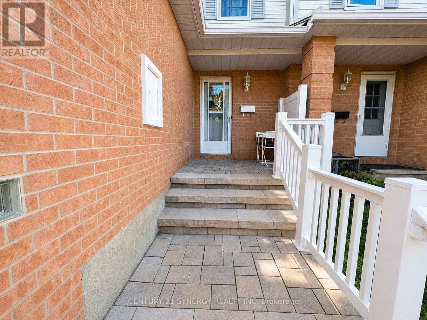 757 CLEARCREST CRESCENT — photo 3