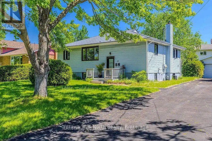 35 TAUVETTE STREET — photo 2