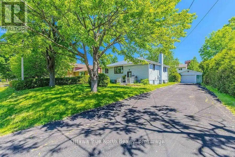 35 TAUVETTE STREET — photo 3