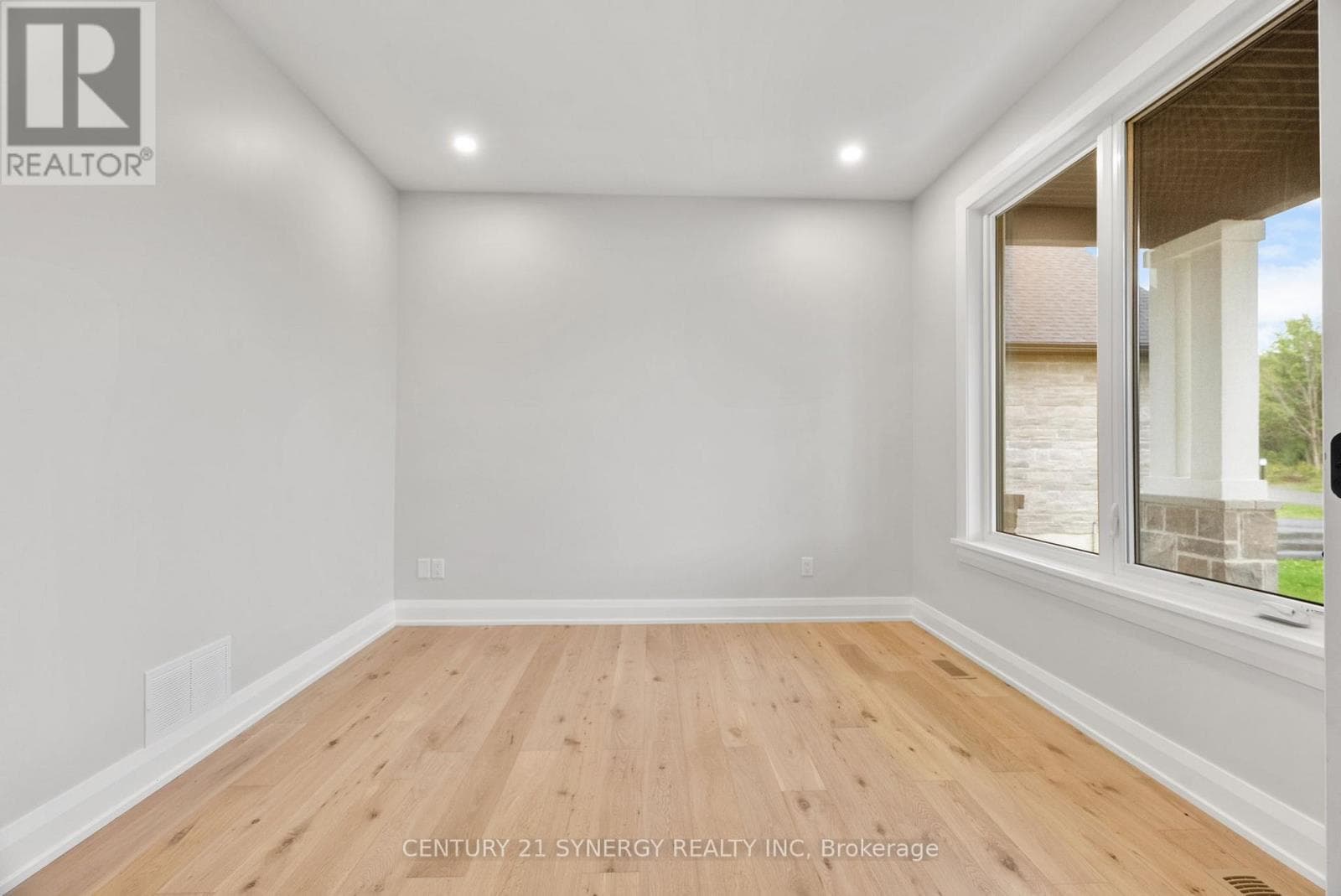 269 CABRELLE PLACE — photo 4
