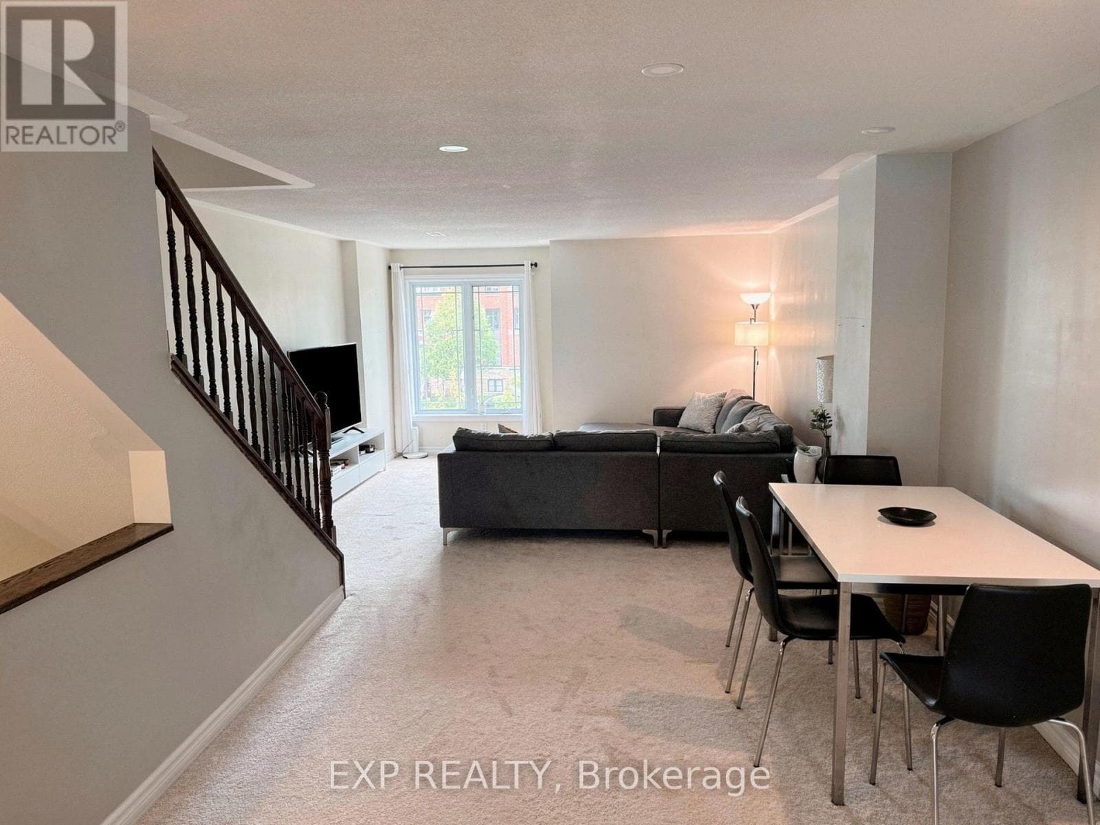B - 564 CHAPMAN MILLS DRIVE — photo 2