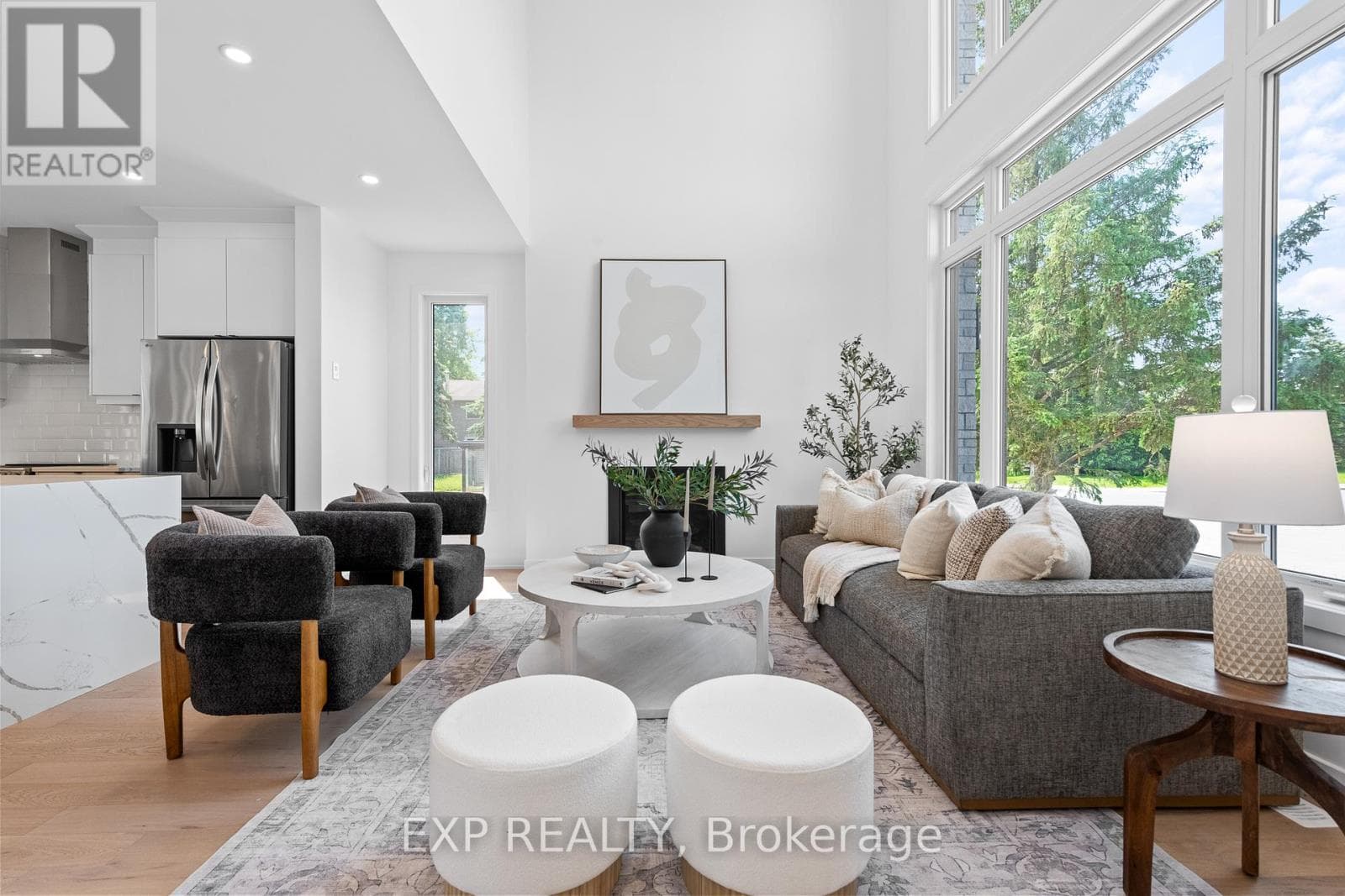 495 DUVERNAY DRIVE — photo 2