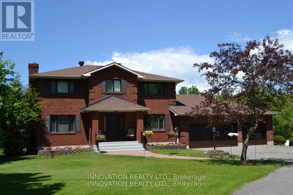 7 GRIERSON LANE — photo 1