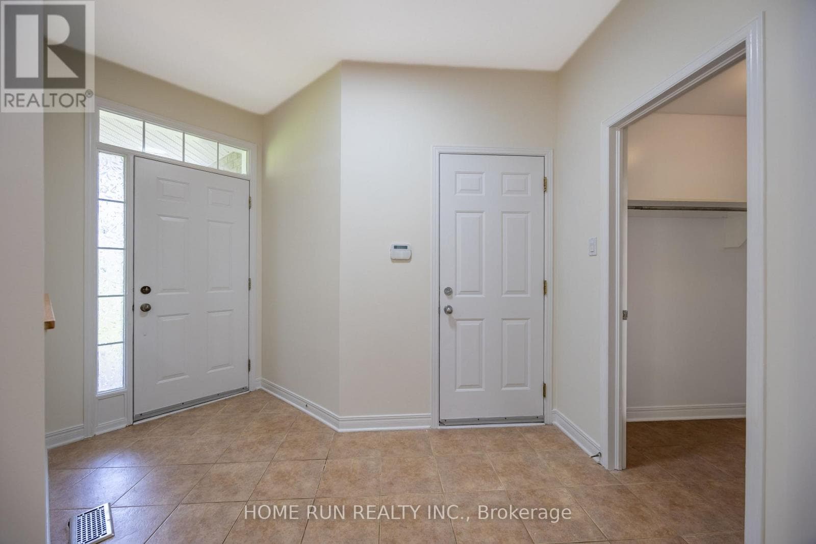 281 GOLDRIDGE DRIVE — photo 4