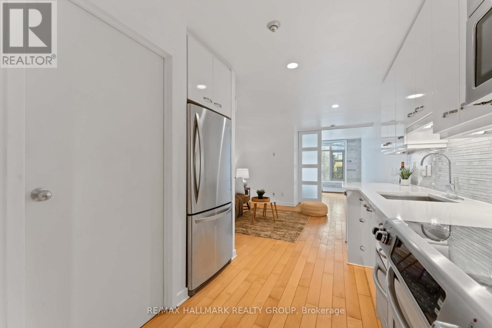 15 - 202 ST PATRICK STREET — photo 2
