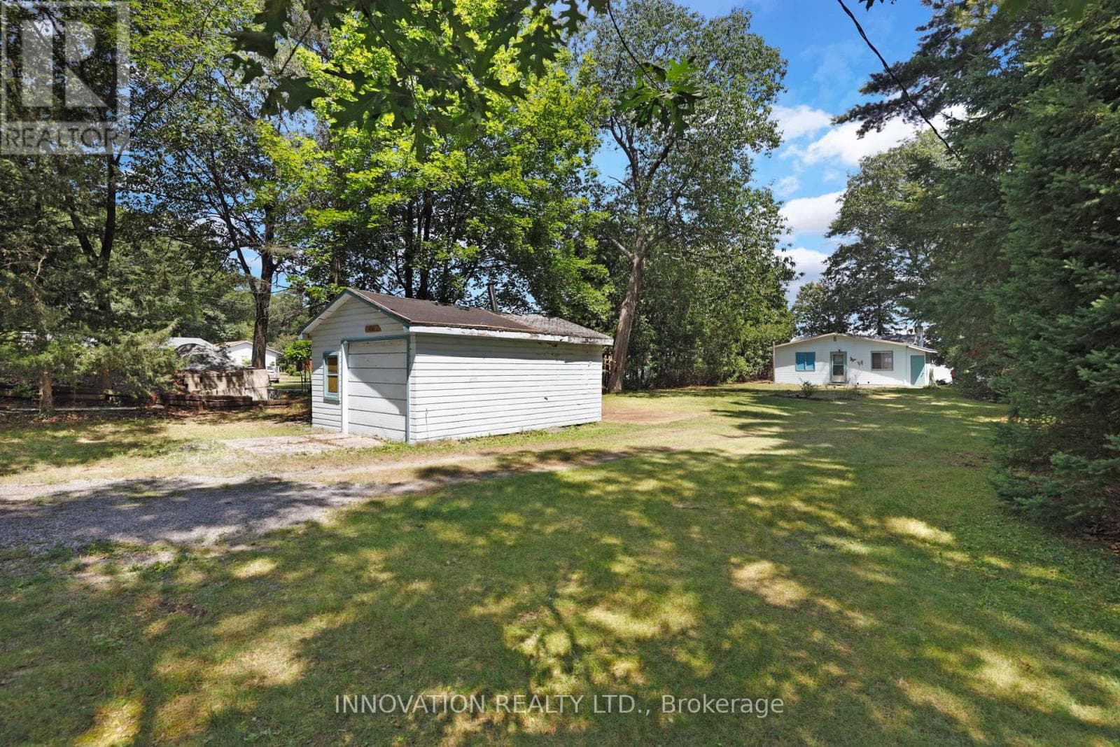 186 BAYVIEW DRIVE — photo 1